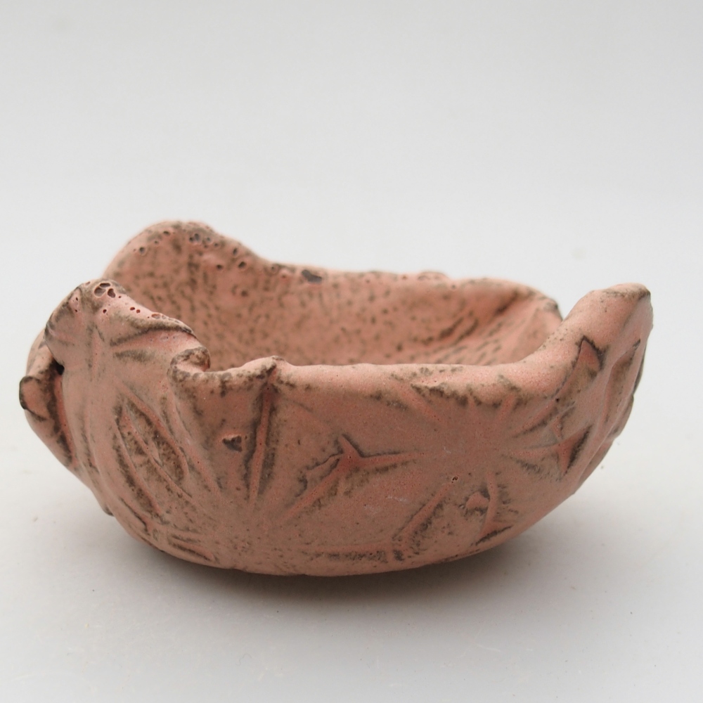 Keramická Skořápka  9 x 8,5 x 4,5 cm , barva růžová
