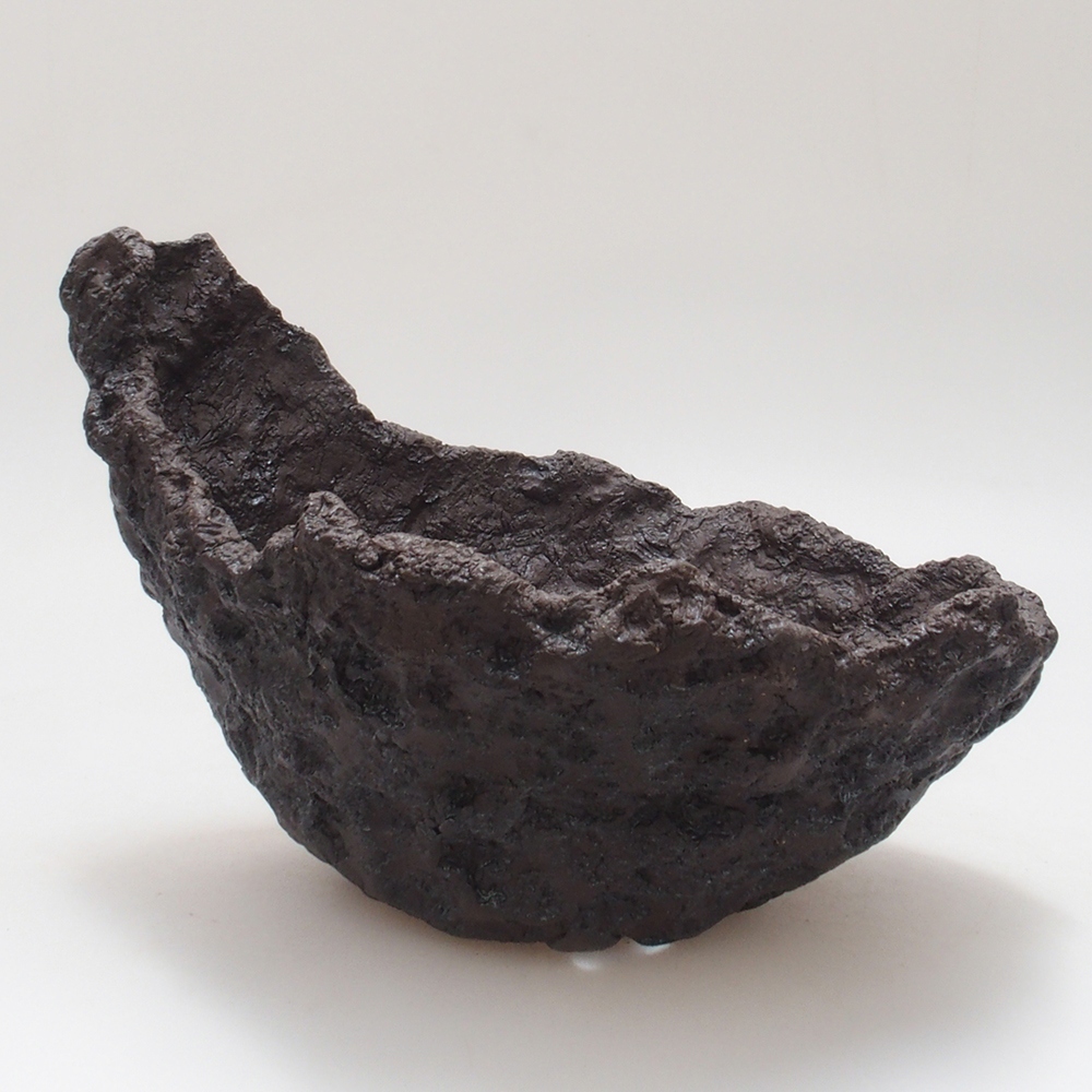 Keramická Skořápka  18 x 14 x 14 cm , barva hnědá