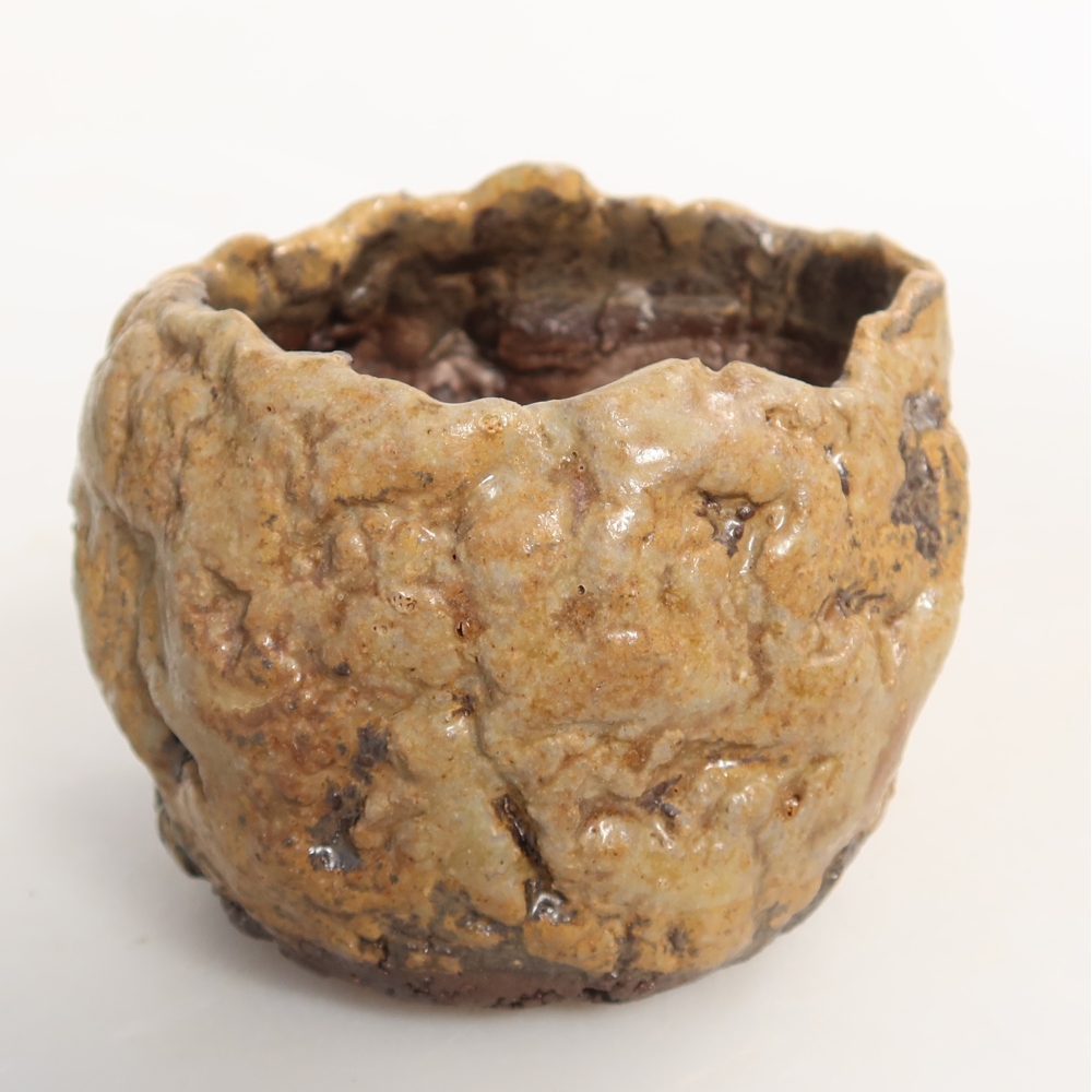 Keramická Skořápka  7 x 6,5 x 6,5 cm , barva hnědá