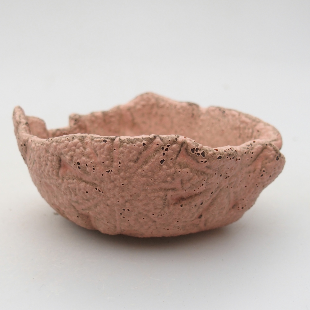 Keramická Skořápka  9 x 8,5 x 4 cm , barva růžová