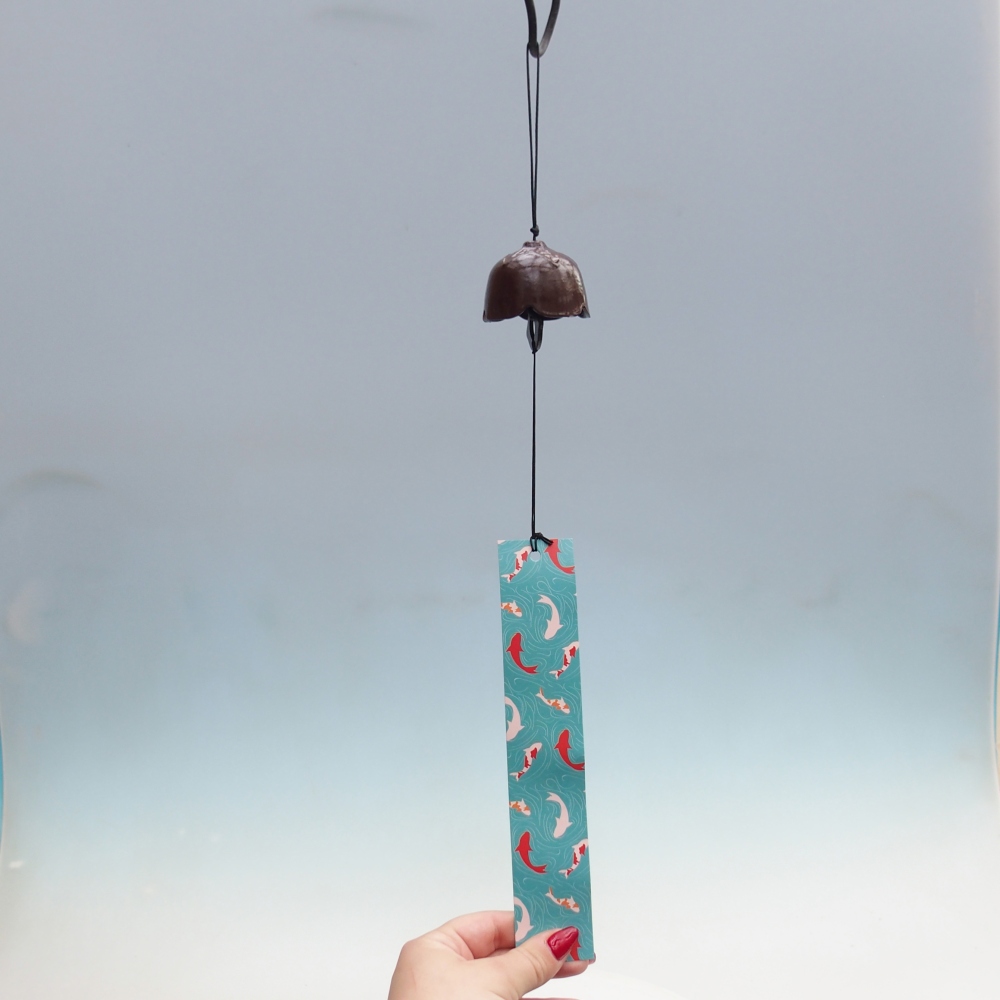 Kovový zvonek do větru, barva hnědá