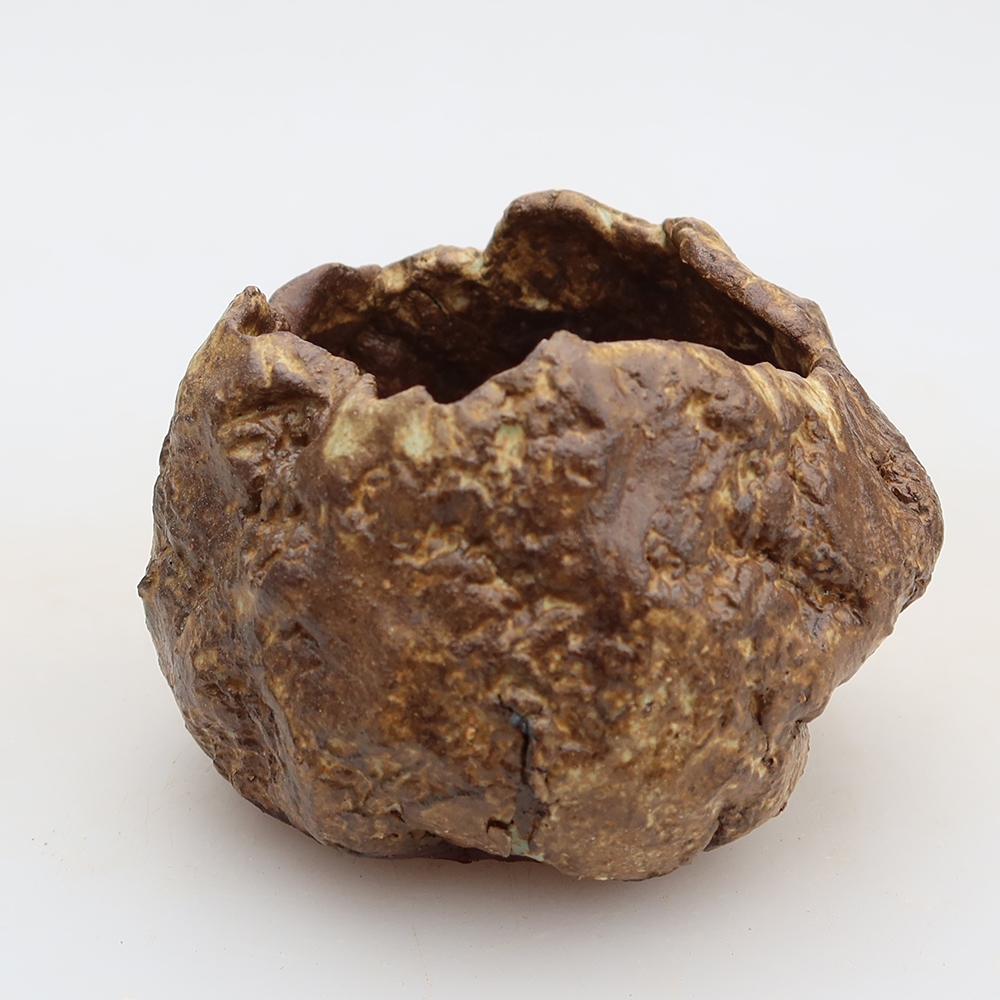 Keramická Skořápka  5,5 x 5 x 6 cm , barva hnědá