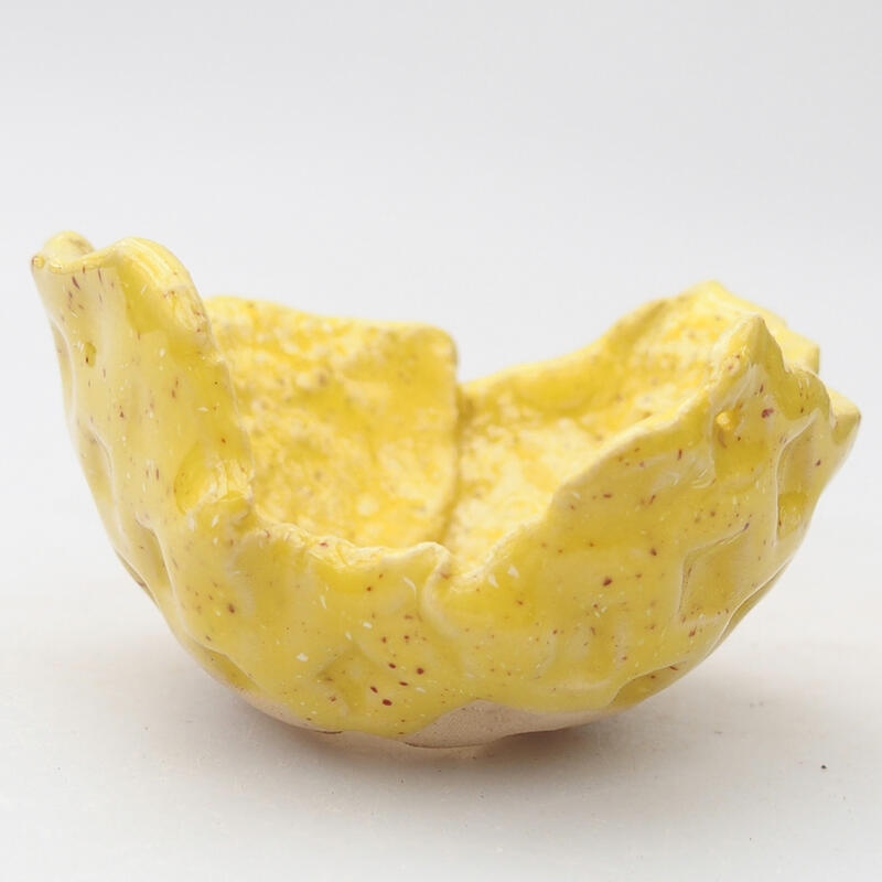 Keramická Skořápka  7,5 x 7 x 4 cm , barva žlutá