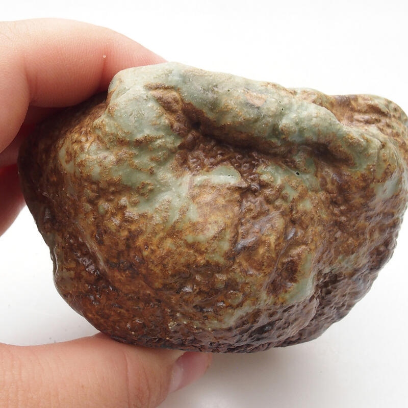 Keramická Skořápka  7 x 6 x 6 cm , barva zelenohnědá