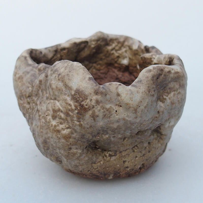 Keramická Skořápka  7 x 7 x 5,5 cm , barva béžová