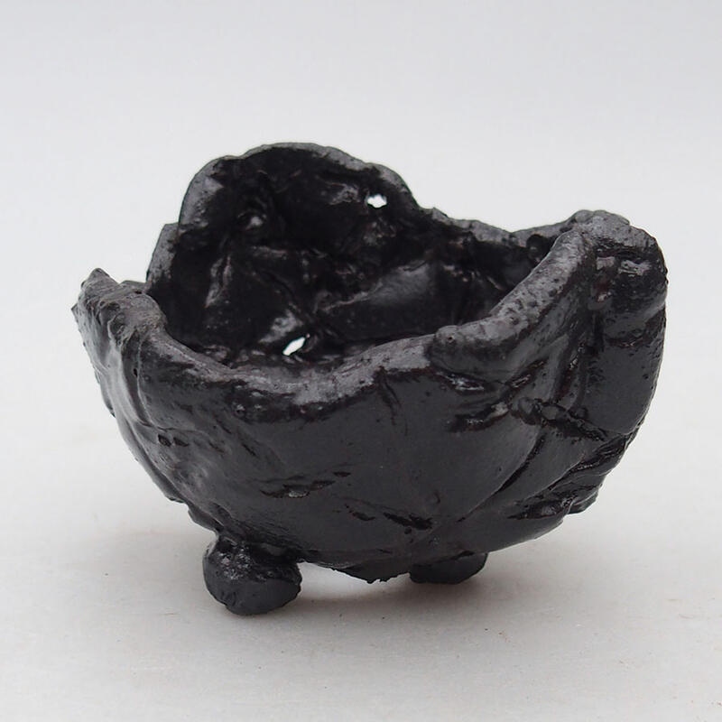 Keramická Skořápka  8,5 x 7,5 x 6 cm , barva černá