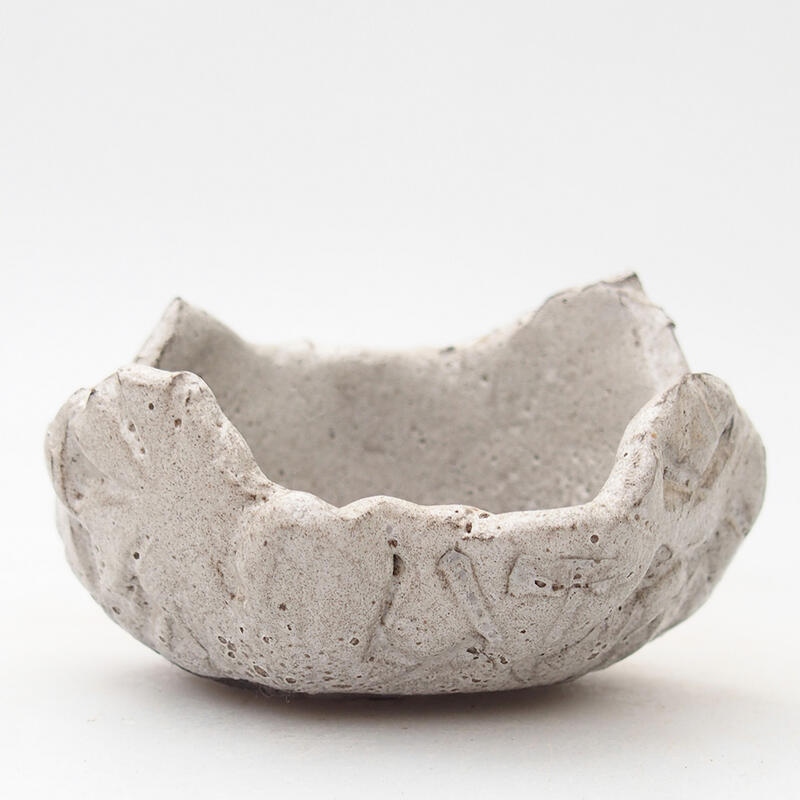 Keramická Skořápka  8 x 6,5 x 5 cm , barva šedá
