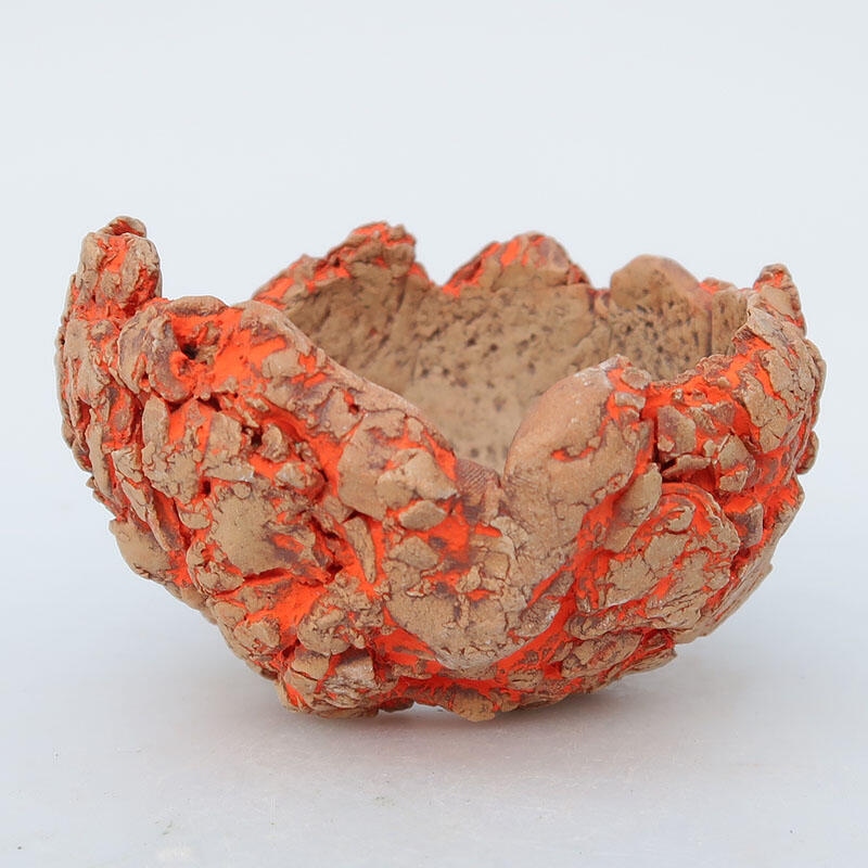 Keramická Skořápka  9 x 9 x 5,5 cm , barva režná