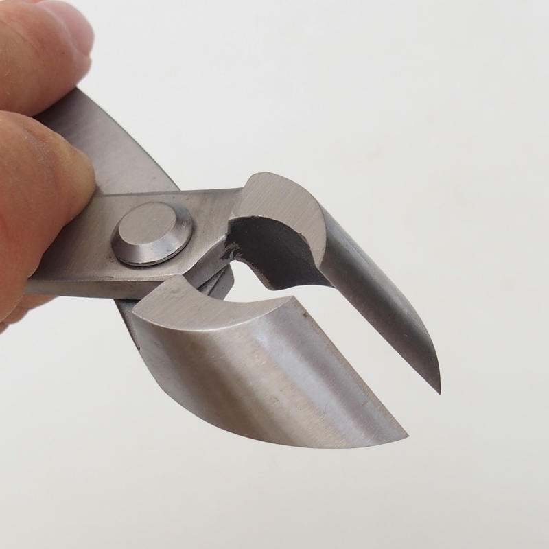 Konkávní kleště šikmé 210 mm - nerez