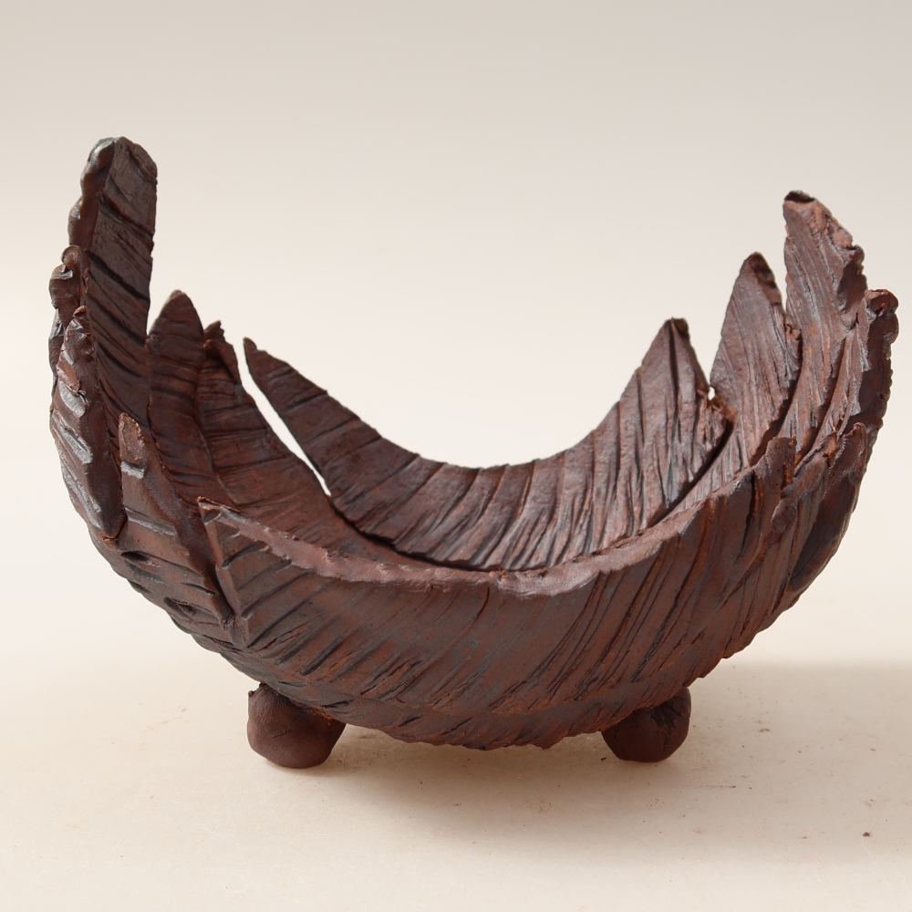 Keramická Skořápka  14,5 x 11 x 11 cm , barva hnědá