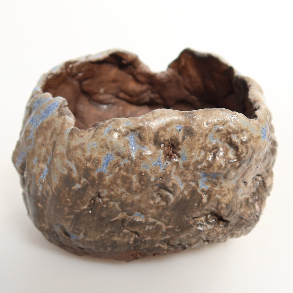 Keramická Skořápka  7 x 7 x 5,5 cm , barva modrohnědá