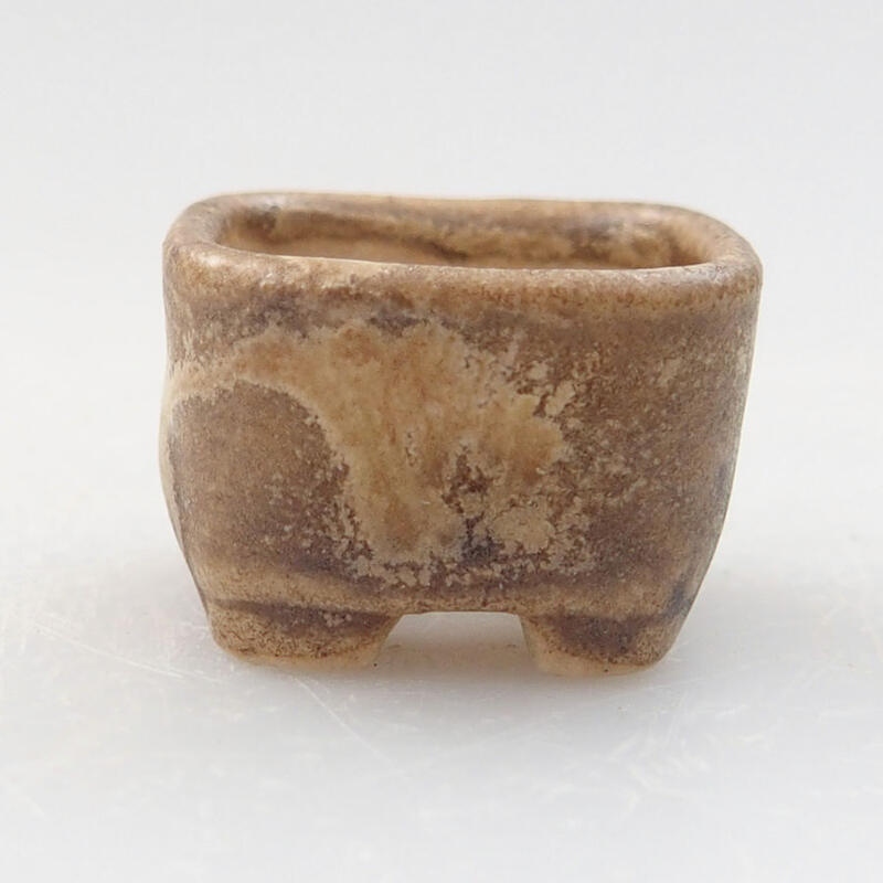Mini bonsai miska 2 x 2 x 1,5 cm, barva hnědá