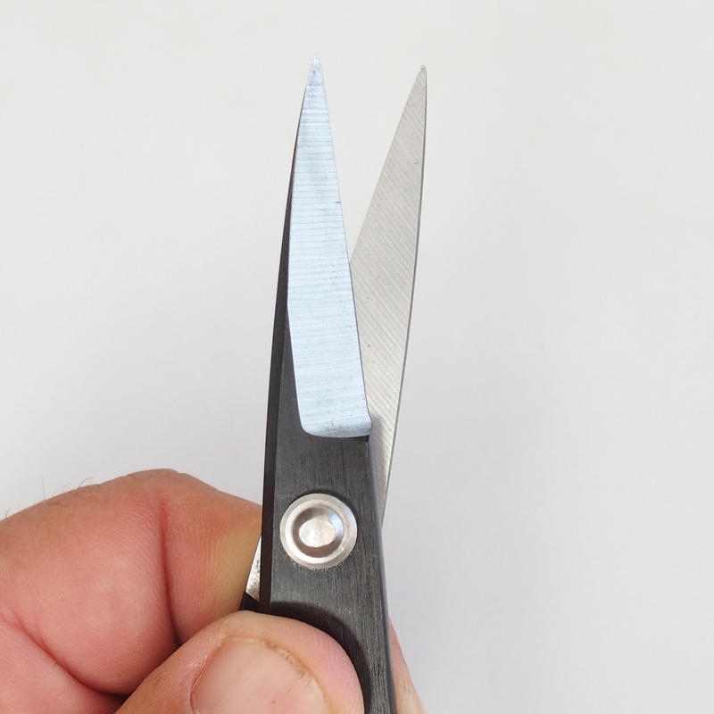 Nůžky dlouhé 180 mm - karbon