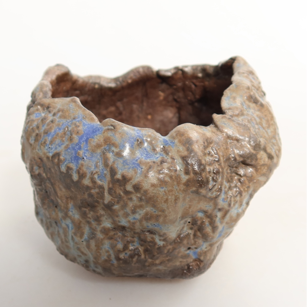 Keramická Skořápka  7 x 7 x 6 cm , barva modrohnědá