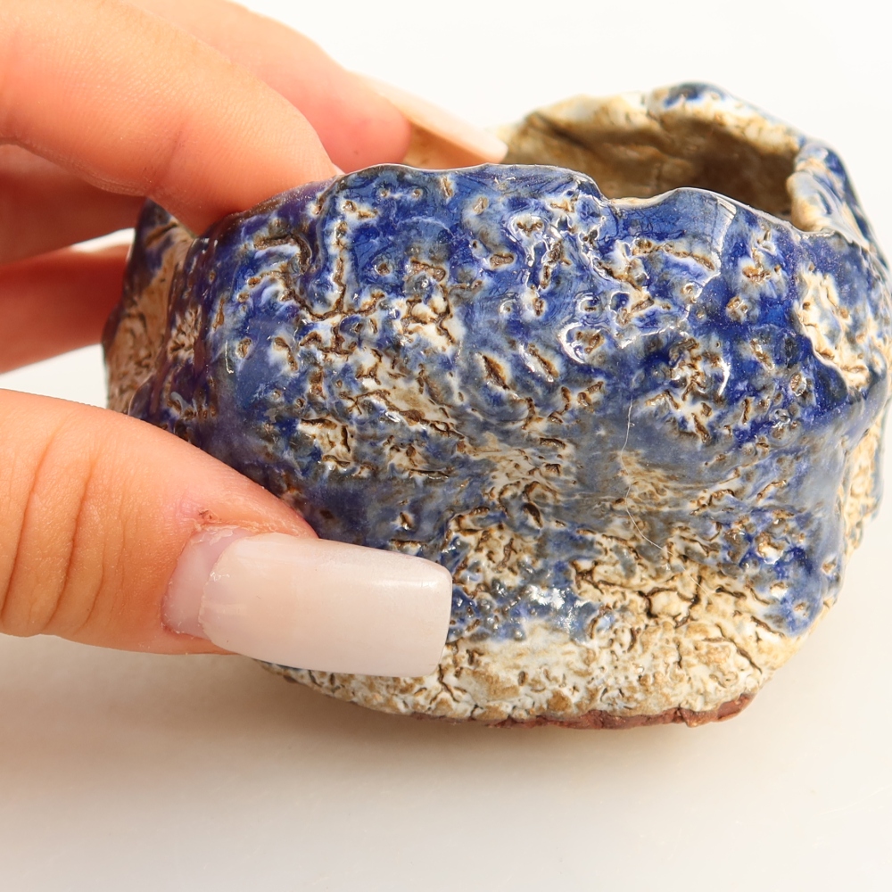 Keramická Skořápka  7,5 x 8 x 5,5 cm , barva modrobílá