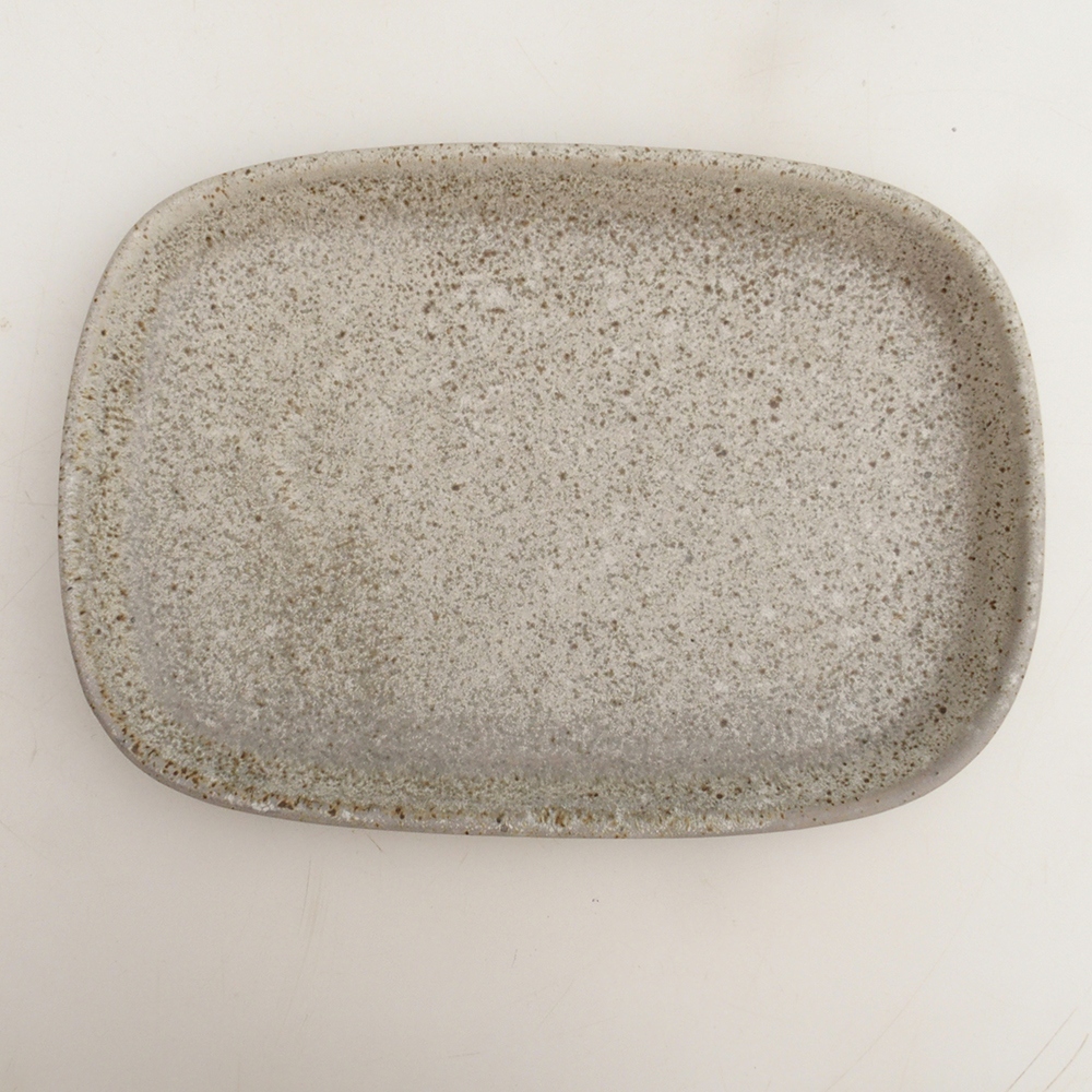 Keramická podmiska H06 - 20,5 x 14,5 x 1,5 cm  - béžová