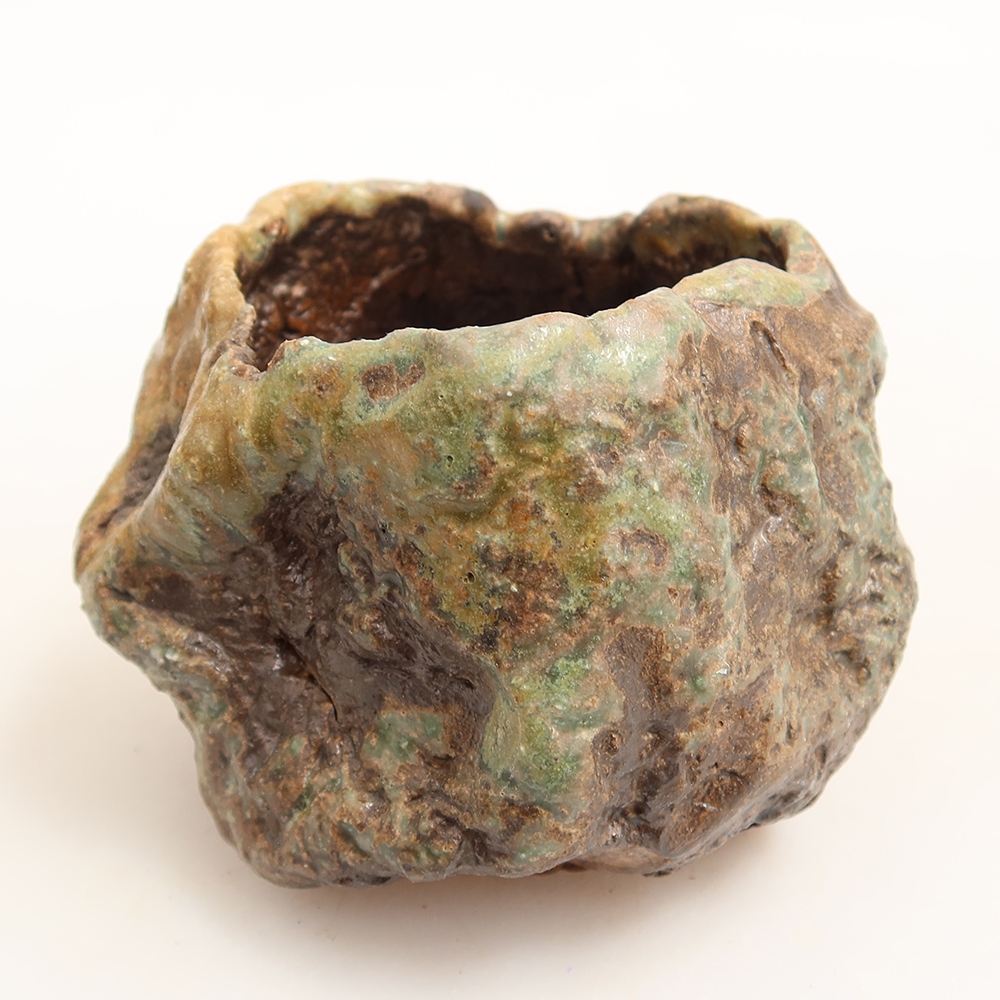Keramická Skořápka  6 x 5 x 6,5 cm , barva zelená
