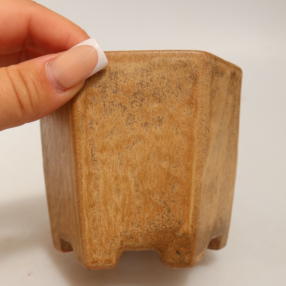 Keramická bonsai miska 9 x 8,5 x 8 cm, barva béžová