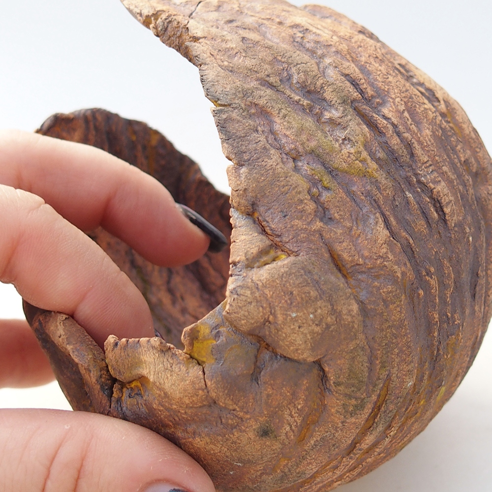 Keramická Skořápka 10 x 9,5 x 10 cm , barva hnědá