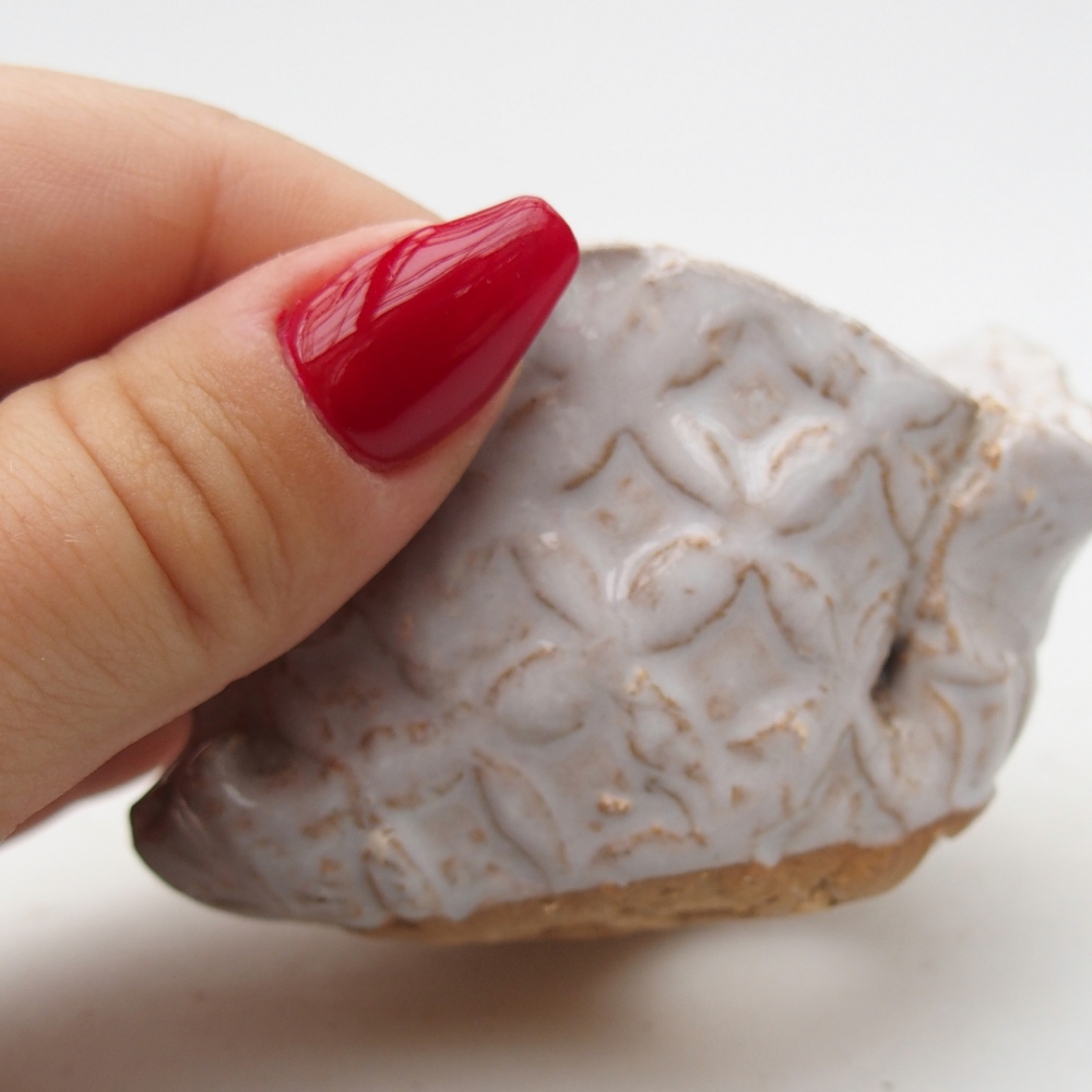 Keramická Skořápka  8 x 7 x 4,5 cm , barva bílá