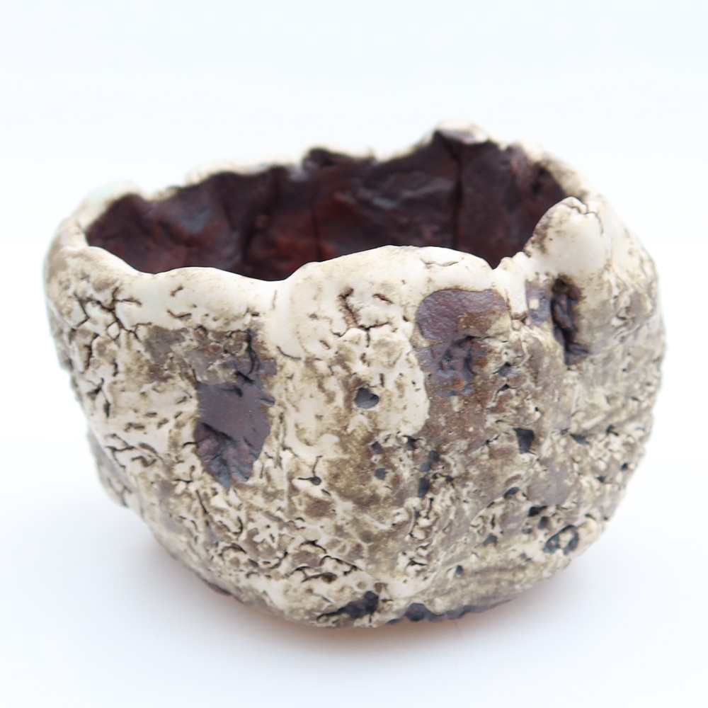 Keramická Skořápka  7 x 6 x 6 cm , barva hnědobíla