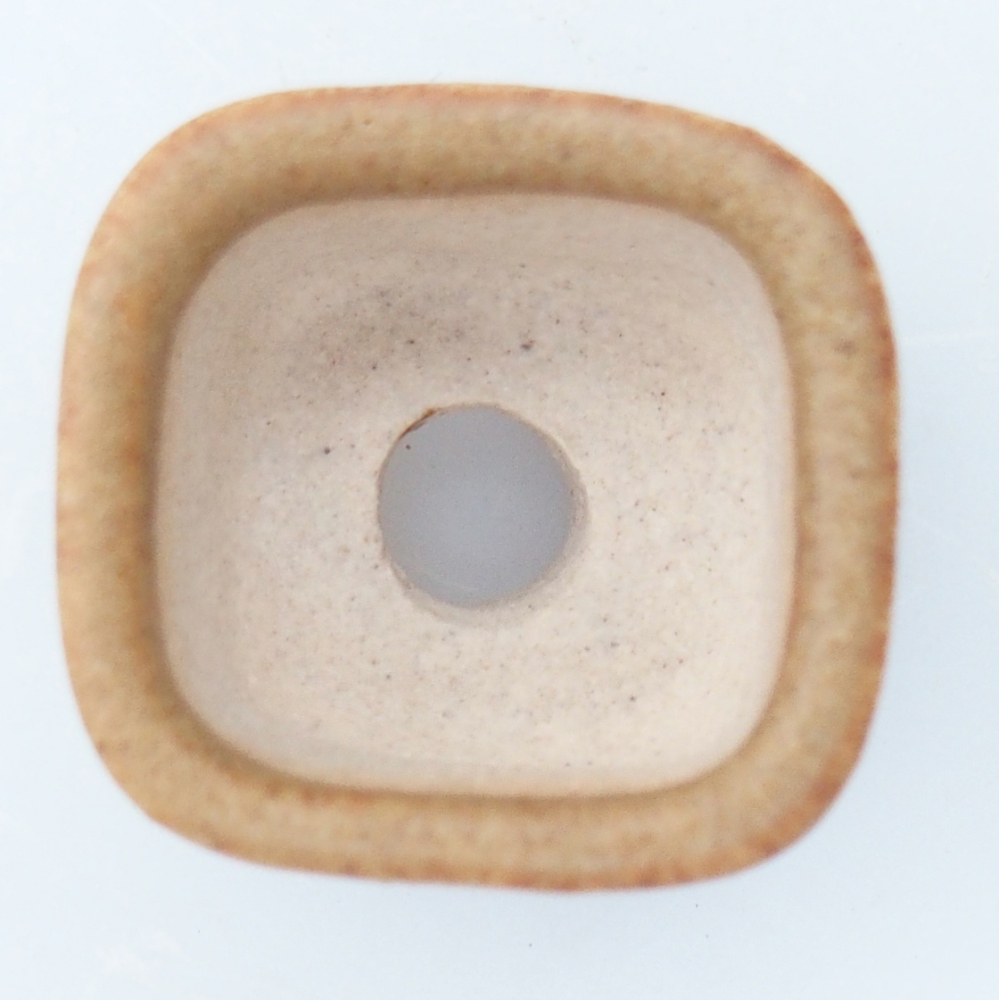 Mini bonsai miska 2 x 2 x 1,5 cm, barva hnědá