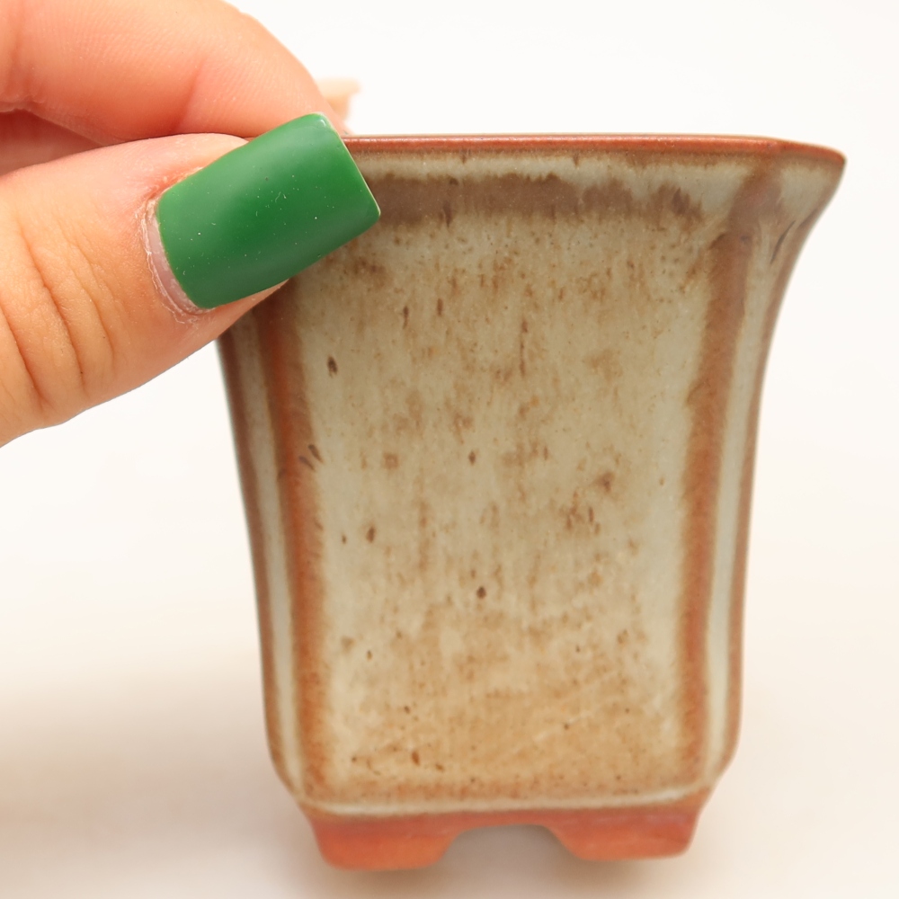 Keramická Miska  6,5 x 6,5 x 7 cm , barva béžová