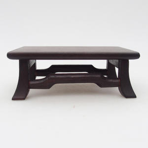 Dřevěný stolek pod bonsaje