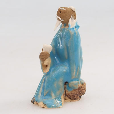 Keramická figurka - mudrc s čajem - 1