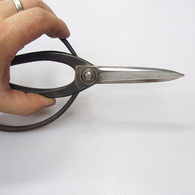 Nůžky ručně kované na prostřih  22 cm - 3